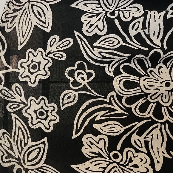 Chico's Long Floral Cardigan sz 2 (Large) - Picture 6 of 8